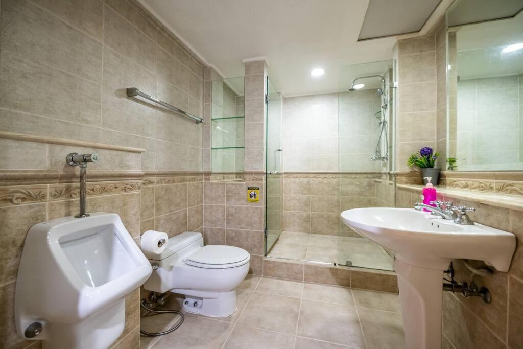 At Nana-5Bed, City Center, Nana Bts, Mbk, Central World, Siam Bangkok Exterior photo